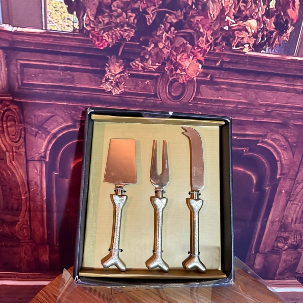 Halloween Party Bone Handle Cheese Knife Set New Entertainer Charcuterie